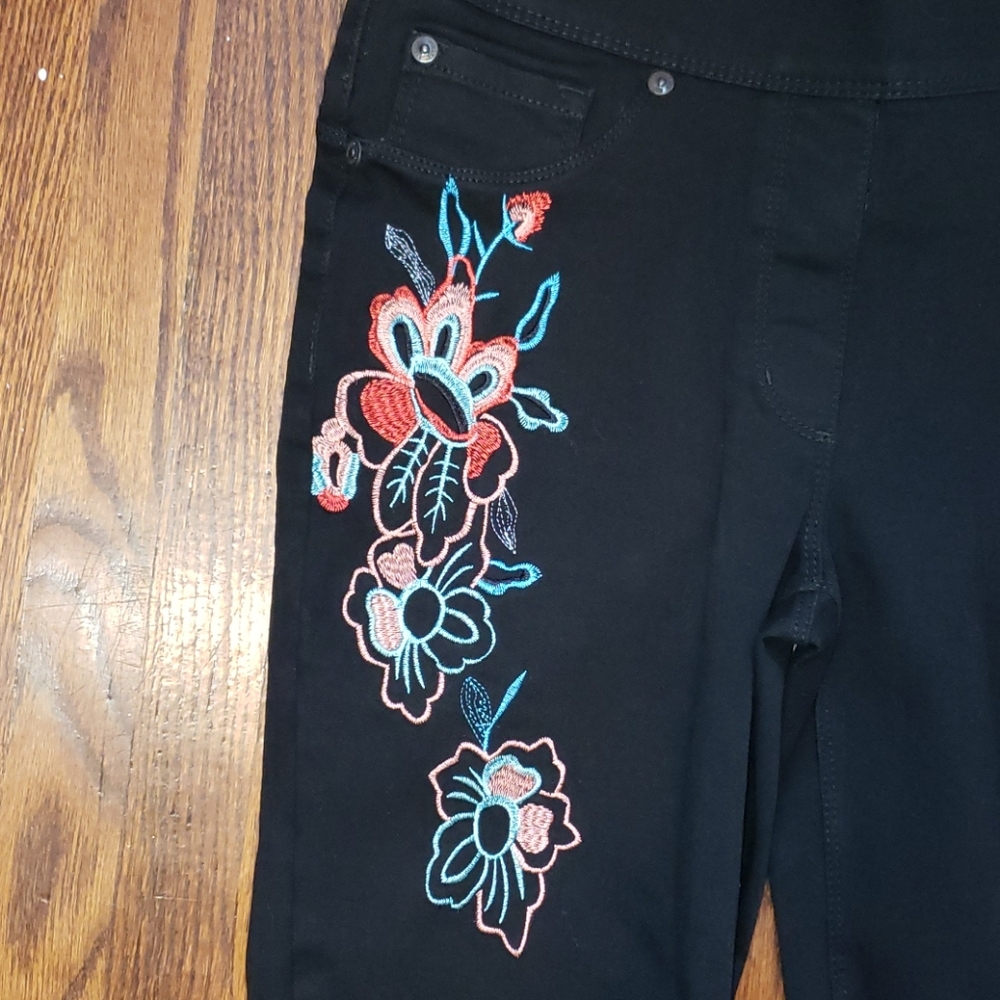Nygard New black jeans sz S - Picture 3 of 7